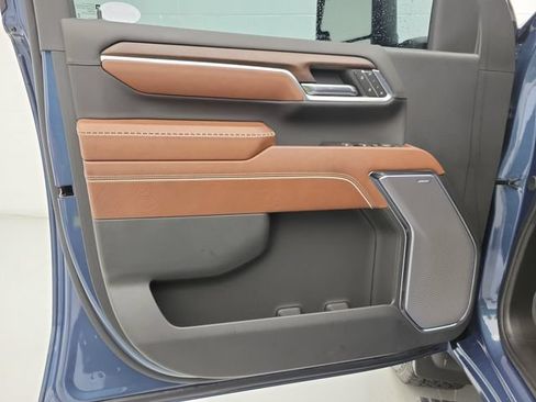 Used 2024 GMC Sierra 2500 Denali Ultimate w/ Max Trailering Package AWD/4WD image 19