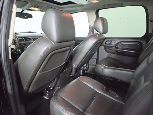 Used 2014 GMC Yukon XL Denali AWD/4WD image 20