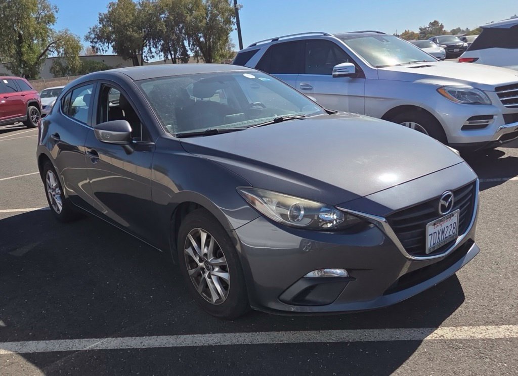 Used 2014 MAZDA MAZDA3 i Grand Touring FWD image 2