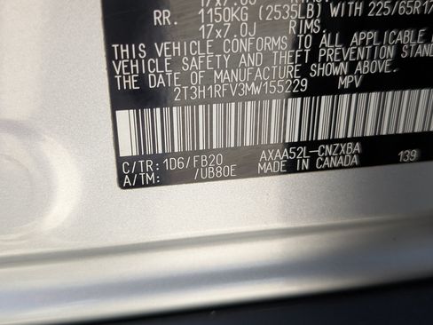 Used 2021 Toyota RAV4 LE FWD image 22