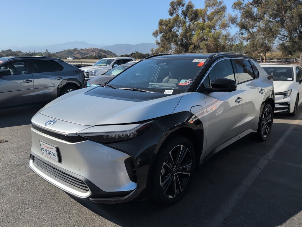 Certified 2023 Toyota bZ4X FWD w/ Weather Package image 3