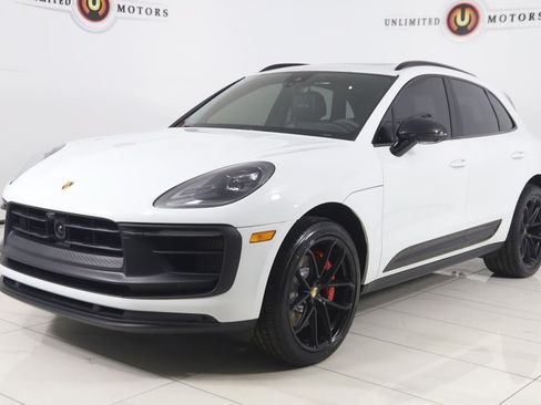 Used 2023 Porsche Macan GTS w/ GTS Sport Package AWD/4WD image 5