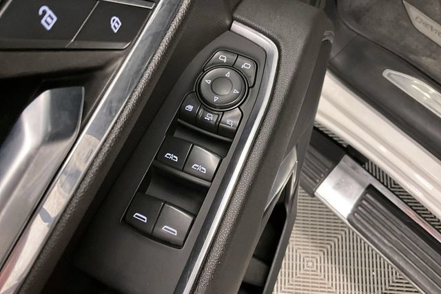 Used 2024 Chevrolet Silverado 2500 LTZ AWD/4WD image 39