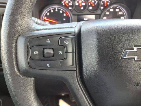 Used 2022 Chevrolet Silverado 1500 Custom Trail Boss AWD/4WD image 21