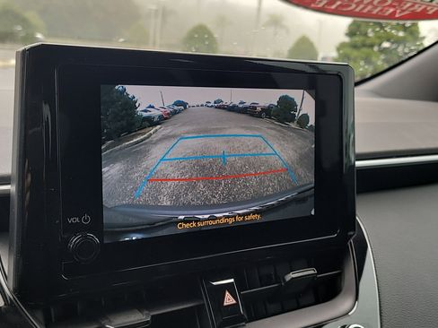 Used 2023 Toyota Corolla SE image 22