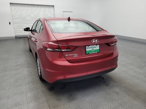 Used 2017 Hyundai Elantra SE image 6