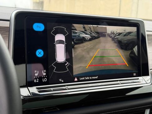 New 2025 Volkswagen Atlas SEL AWD/4WD image 23