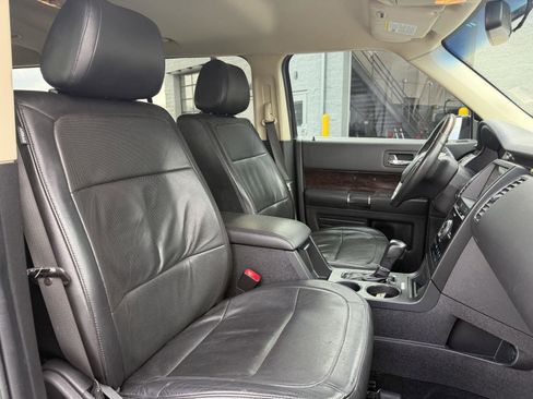 Used 2019 Ford Flex Limited FWD image 51