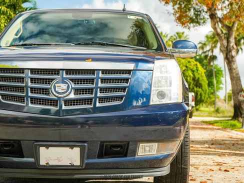 Used 2009 Cadillac Escalade AWD image 79