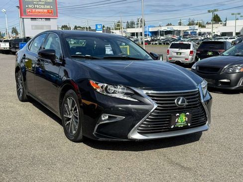 Used 2017 Lexus ES 350 w/ Premium Package image 6