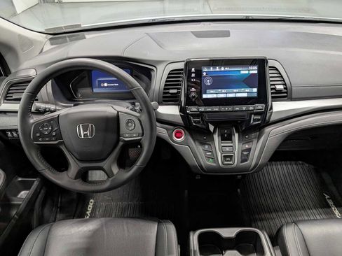 Used 2024 Honda Odyssey EX-L image 18