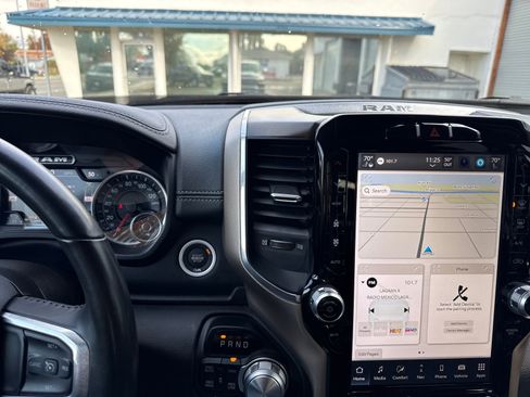 Used 2022 RAM 1500 Laramie image 17