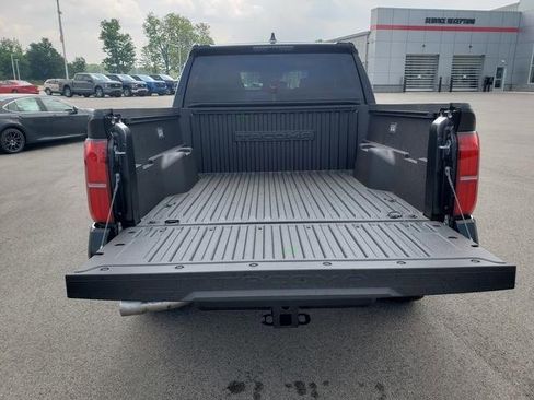 New 2025 Toyota Tacoma TRD Off-Road image 7