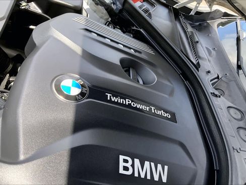 Used 2018 BMW 330i Sedan image 32