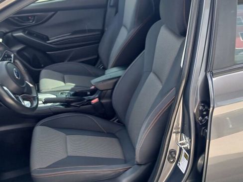 Used 2021 Subaru Crosstrek 2.0i Premium w/ Moonroof Package image 18