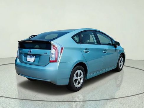 Used 2013 Toyota Prius Two FWD image 3