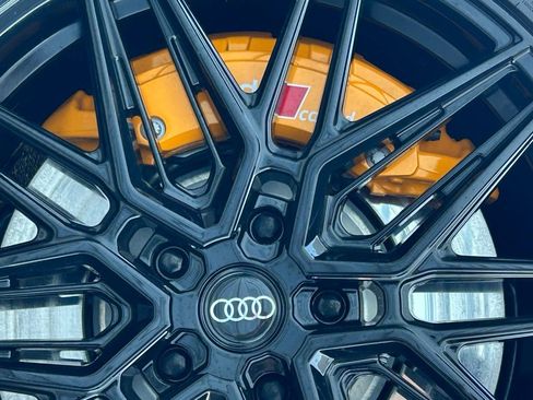 Used 2023 Audi RS e-tron GT w/ Carbon Performance Package image 46