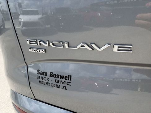 Used 2024 Buick Enclave Avenir image 36