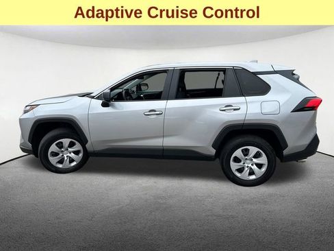 Used 2024 Toyota RAV4 LE AWD/4WD image 6
