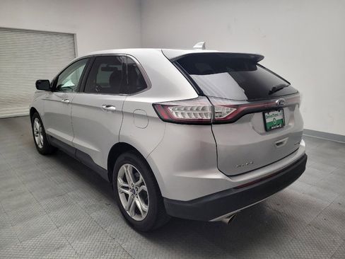 Used 2018 Ford Edge Titanium image 5