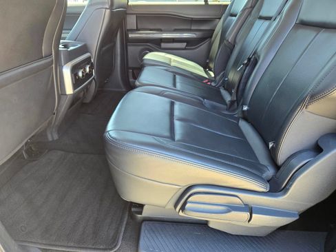 Used 2024 Ford Expedition Max XLT AWD/4WD image 10