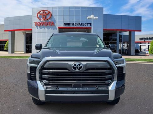 Used 2024 Toyota Tundra Limited AWD/4WD image 3