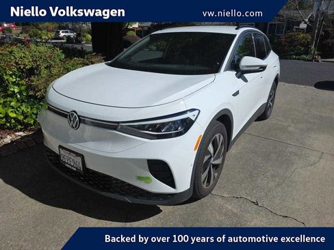 Used 2023 Volkswagen ID.4 Pro image 1