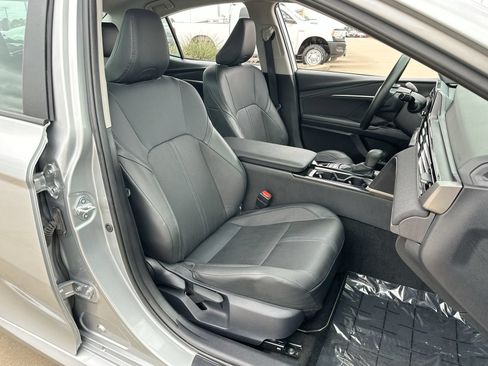 Used 2025 Toyota Camry LE FWD image 23