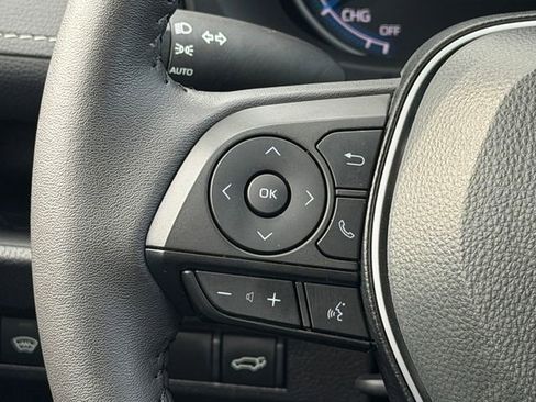 Certified 2024 Toyota Tacoma SR image 27