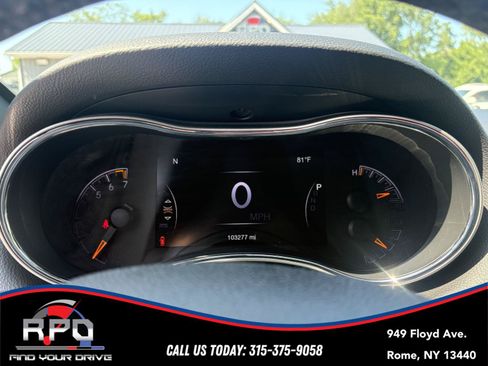 Used 2018 Jeep Grand Cherokee Limited AWD/4WD image 14