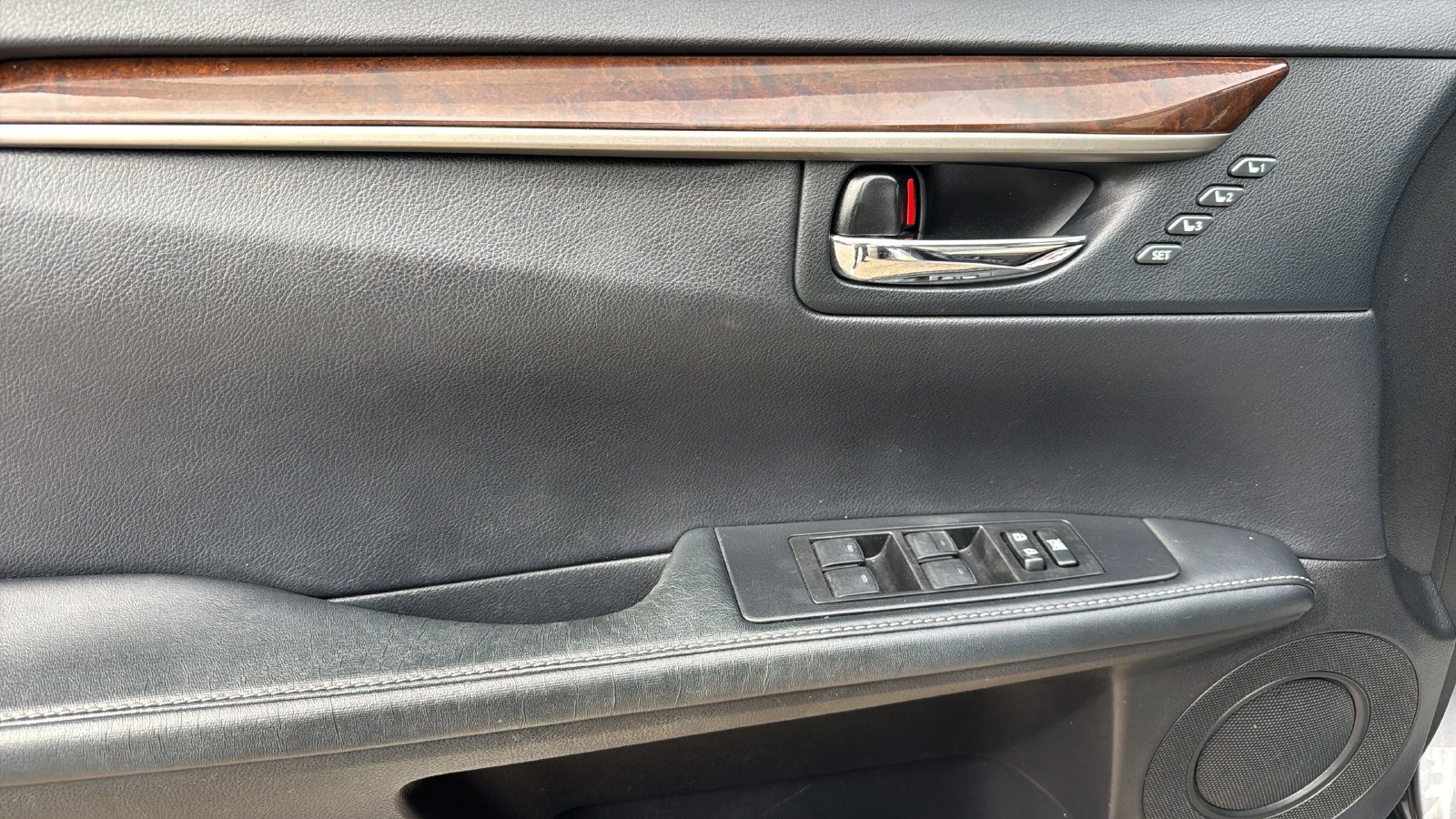 Used 2015 Lexus ES 350 w/ Premium Package FWD image 10