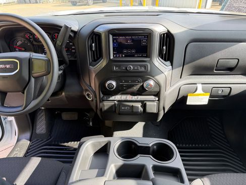 New 2026 GMC Sierra 1500 Pro AWD/4WD image 16