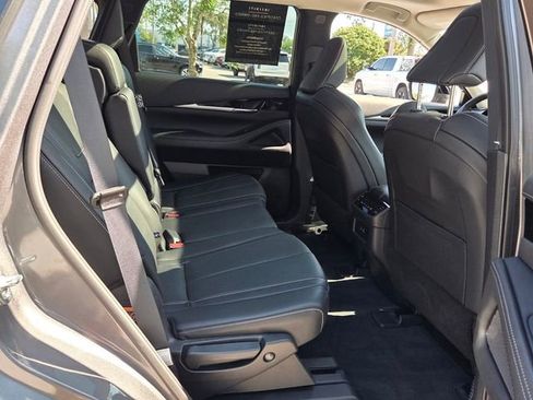 Certified 2025 INFINITI QX60 Pure FWD image 23