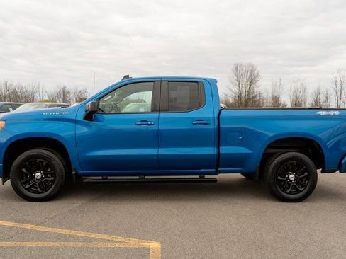 Used 2022 Chevrolet Silverado 1500 RST AWD/4WD image 9