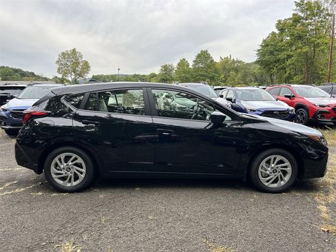 New 2025 Subaru Impreza 2.0i image 9