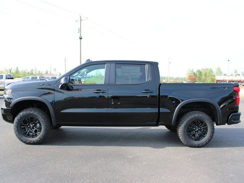 New 2026 Chevrolet Silverado 1500 ZR2 w/ Dark Appearance Package AWD/4WD image 6