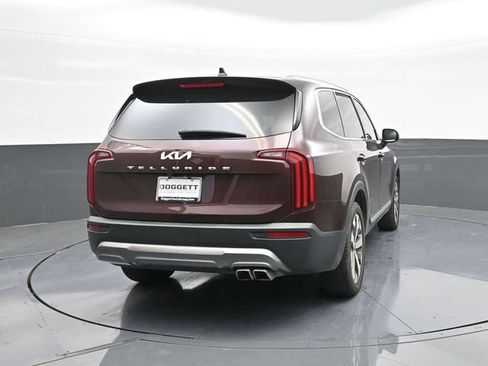 Used 2022 Kia Telluride EX w/ EX Premium Package FWD image 11