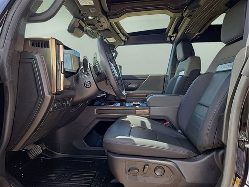 Used 2025 GMC Hummer EV 3X image 21