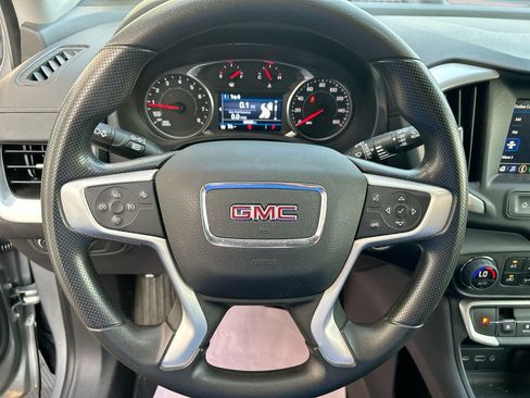 Used 2024 GMC Terrain SLE w/ Driver Convenience Package AWD/4WD image 31