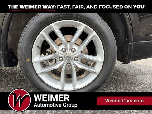 Used 2024 Dodge Durango GT AWD/4WD image 7