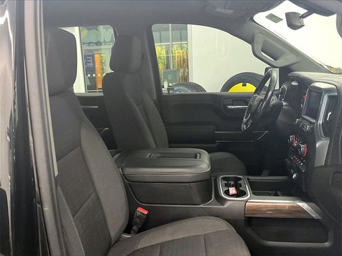 Used 2021 Chevrolet Silverado 1500 RST image 11