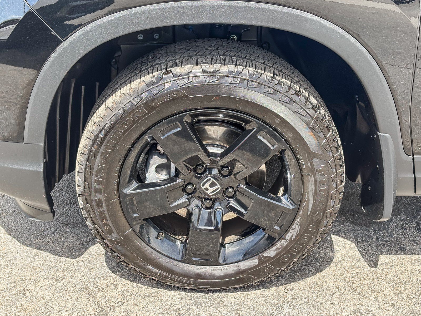 Certified 2025 Honda Ridgeline Black Edition image 12