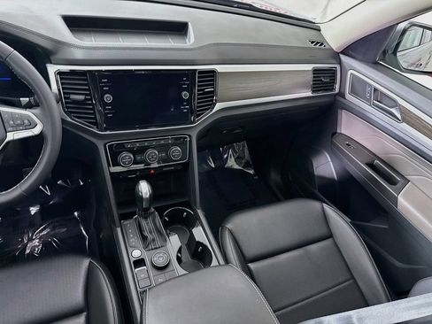 Used 2022 Volkswagen Atlas SE AWD/4WD image 25