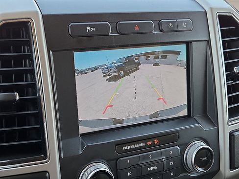 Used 2020 Ford F150 Lariat w/ Equipment Group 502A Luxury RWD image 20