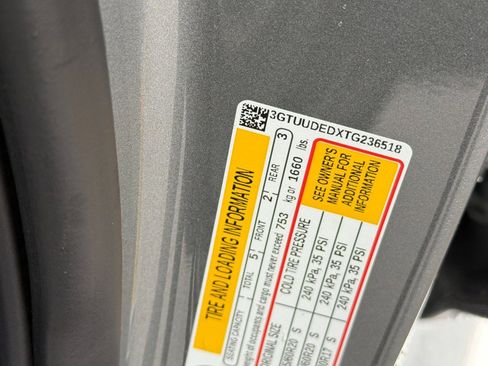 New 2026 GMC Sierra 1500 SLT w/ SLT Premium Plus Package image 30