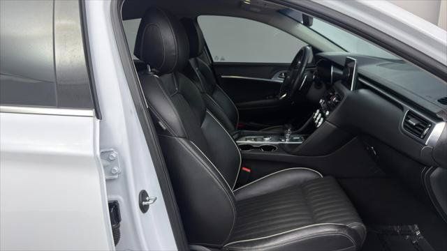 Used 2019 Genesis G70 3.3T Advanced RWD image 19