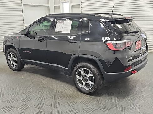 Used 2022 Jeep Compass Trailhawk AWD/4WD image 6