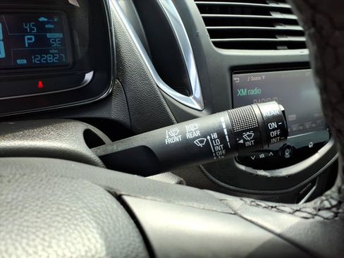 Used 2015 Chevrolet Trax LTZ FWD image 23