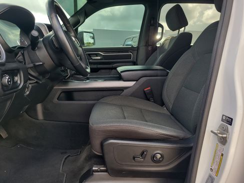 Used 2023 RAM 1500 Big Horn AWD/4WD image 18