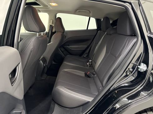 Used 2025 Subaru Crosstrek 2.0i Premium image 24